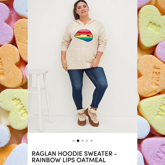 Rainbow lips hooded sweater - Picture 3 of 8